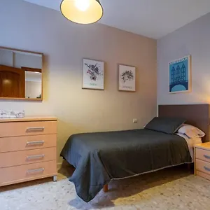 Luminosa Y Soleada Casa En El Cento De Apartamento